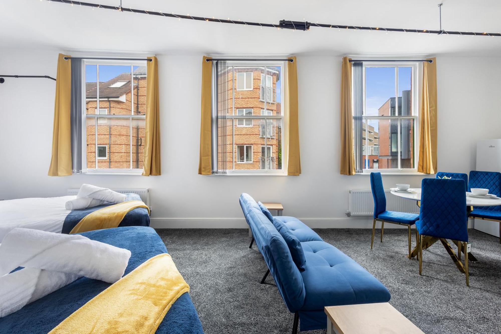 Elegant Apartments In Birmingham City Centre Buitenkant foto